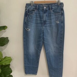 American Eagle Mom Jean